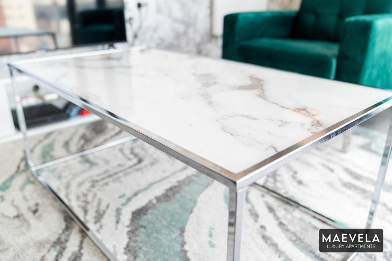 Maevela Apartments - Luxury Top Floor Penthouse - With Parking - 2 Bedroom New Build Apartment ✪ City Centre, Digbeth ✓ With Huge Patio Sliding Doors - City View - Rooftop Terrace - Ps4 & Smart Tv'S Birmingham Ngoại thất bức ảnh